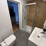 I Krupówki 16, Na Szczytach *