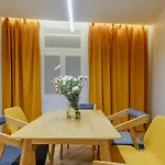 I Krupówki 16, Na Szczytach Zakopane