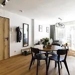 I Krupówki 16, Na Szczytach Apartament *