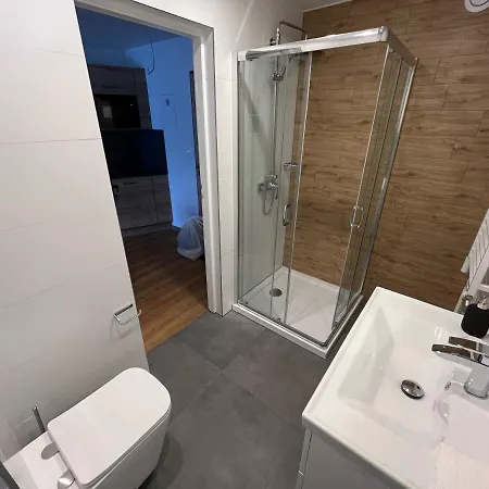 I Krupowki 16, Na Szczytach *