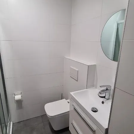 I Krupowki 16, Na Szczytach *