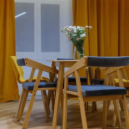 I Krupowki 16, Na Szczytach *