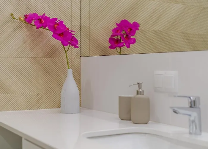 I Krupówki 16, Na Szczytach *