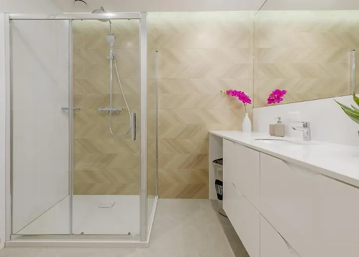 I Krupówki 16, Na Szczytach *