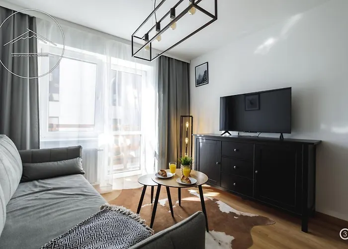 I Krupówki 16, Na Szczytach